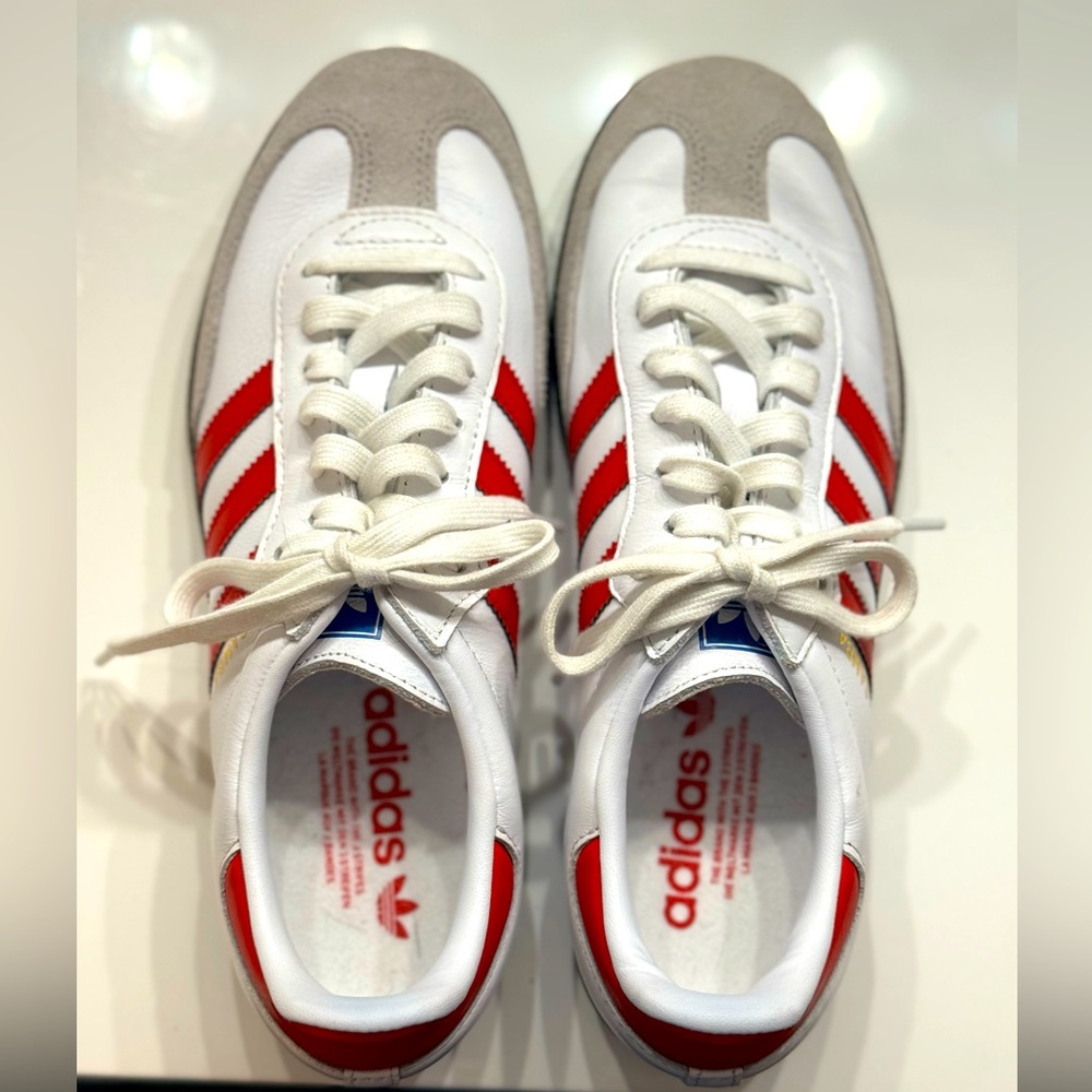 Size 7 Adidas Samba OG Sneaker Shoes White Red Scarlet Gum like new